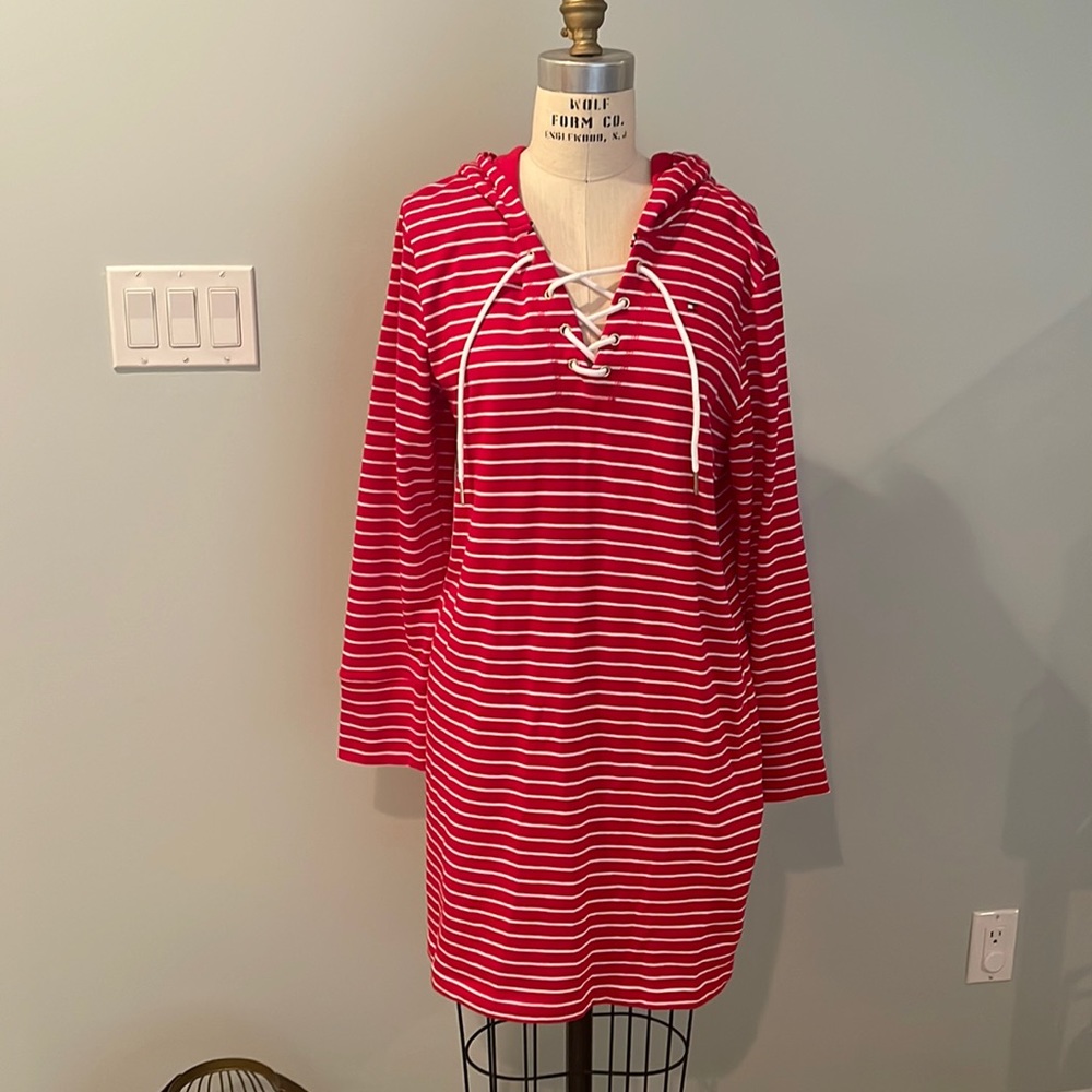 Women’s Tommy Hilfiger red/white striped dress NWT M